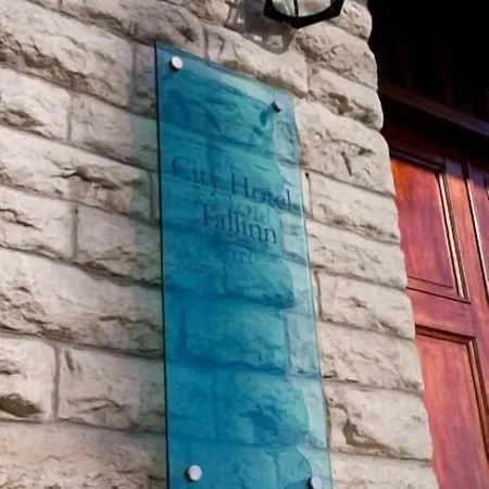 Szálloda By Unique 2*