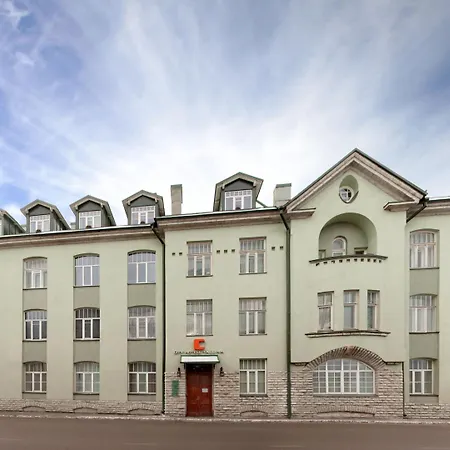 Отель By Unique 2*